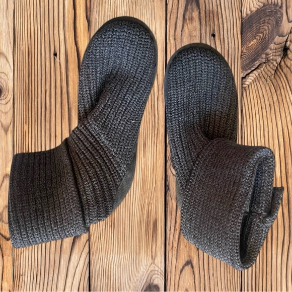 UGG Gray Classic Cardy Knit Ankle Boots - Picture 5 of 5